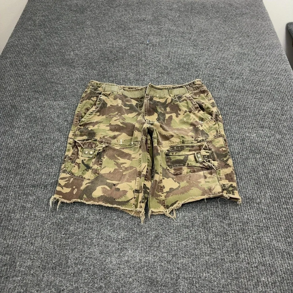 Armani Exchange Cargo Shorts Mens 33 Camo Cotton Distressed Raw Hem Streetwear